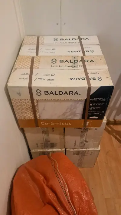 Cajas de cerámicos Baldara para muro. - miniatura 2