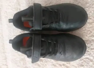 Zapatillas de colegio - miniatura 1