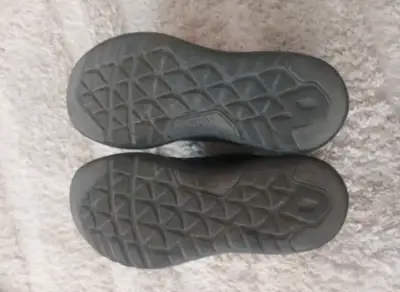 Zapatillas de colegio - miniatura 4