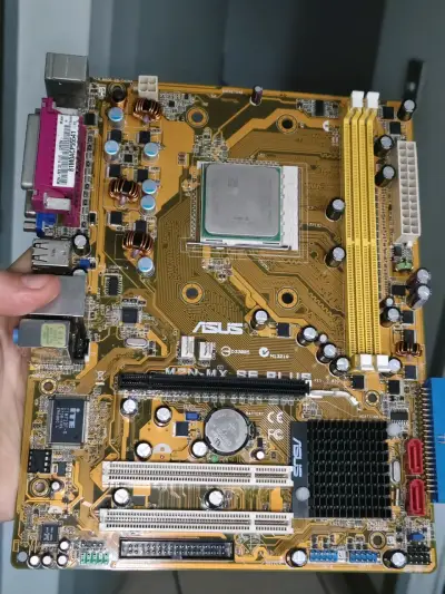 Placa Madre Asus M2N-MX SE Plus con Procesador - miniatura 1