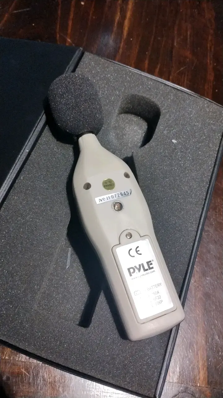 Medidor de nivel de sonido Pyle PSPL05R - 2
