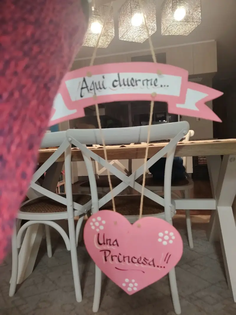 Cartel decorativo de madera