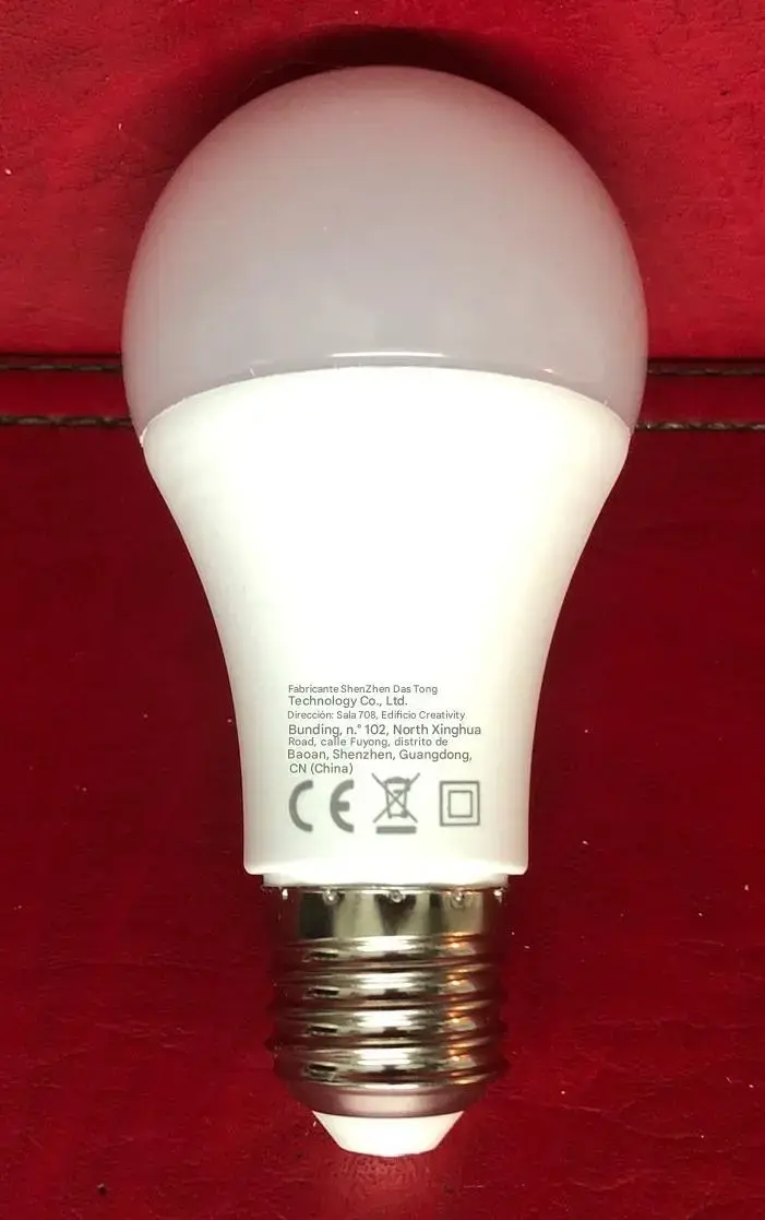 Ampolleta LED con Sensor de Luz 9W - 3