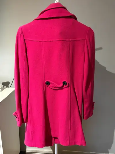 Abrigo fucsia mujer - miniatura 3