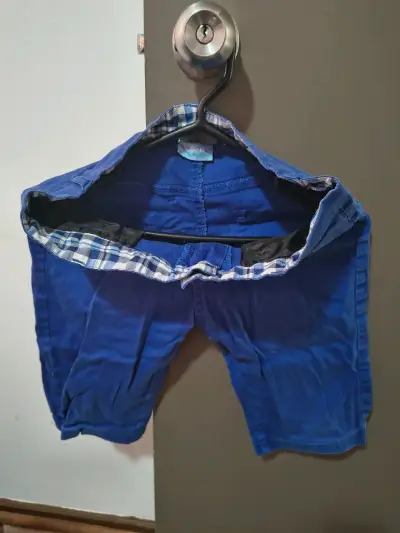 Bermudas de hombre azul con forro a cuadros - miniatura 1