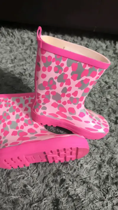 Botas de lluvia infantiles rosadas con estampado - miniatura 3