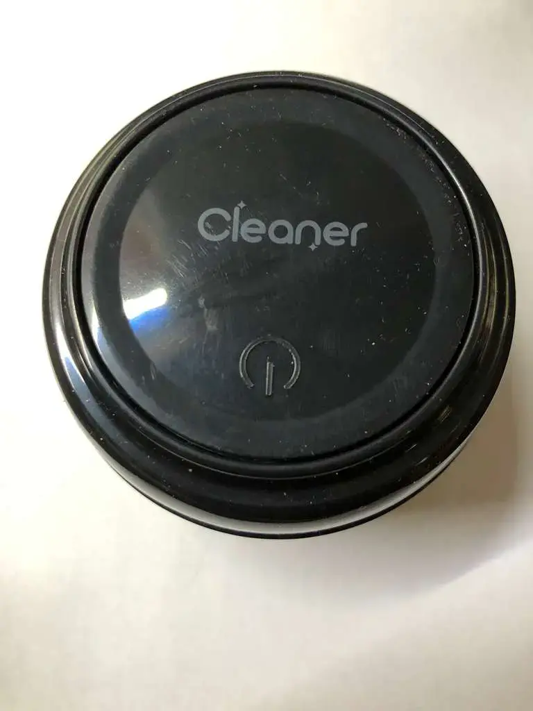 Mini aspiradora portátil para escritorio - 2