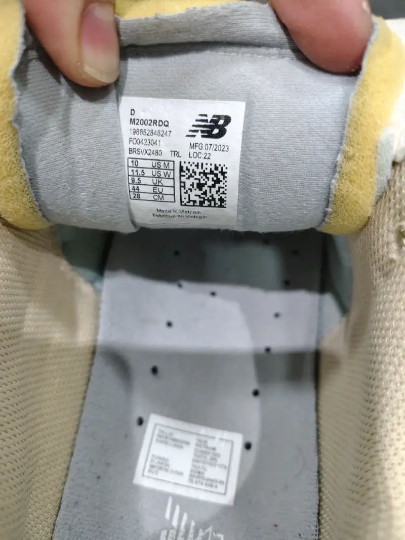 Zapatillas deportivas New Balance 2002R beige - 5