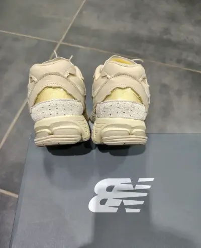 Zapatillas deportivas New Balance 2002R beige - miniatura 6