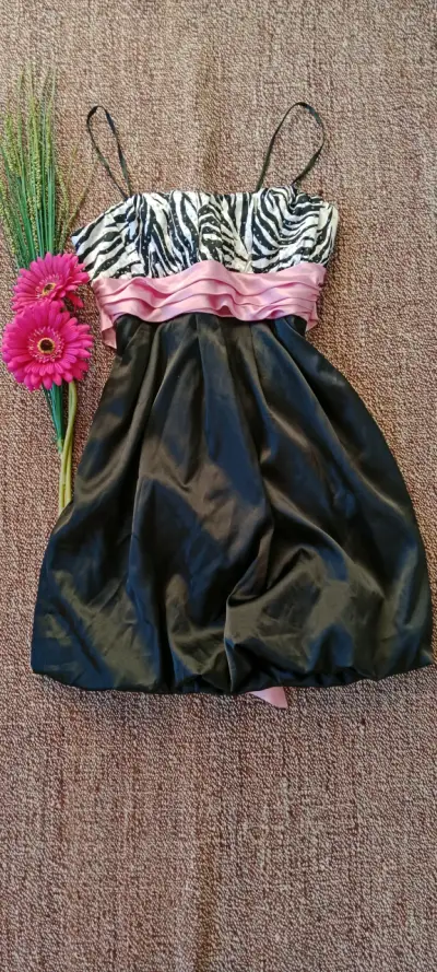 Vestido corto con estampado animal y detalles rosados - miniatura 1