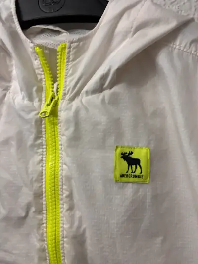 Chaqueta cortaviento blanca Abercrombie para niños - miniatura 2