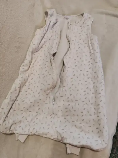 Saco de dormir para bebé 6-18 meses con diseño de plumas - miniatura 1