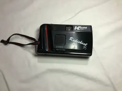 Cámara analógica Karib Redishot 35 con correa - miniatura 1