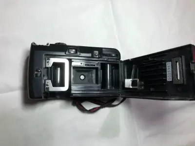 Cámara analógica Karib Redishot 35 con correa - miniatura 3