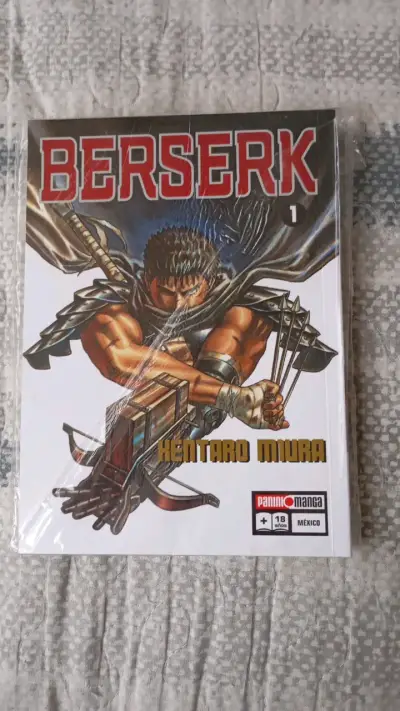 Manga Berserk Volumen 1 de Kentaro Miura - miniatura 1
