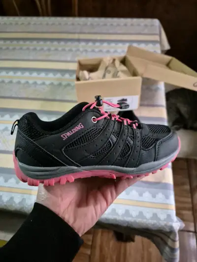 Zapatillas deportivas Spalding negras y rosadas para niña - miniatura 1