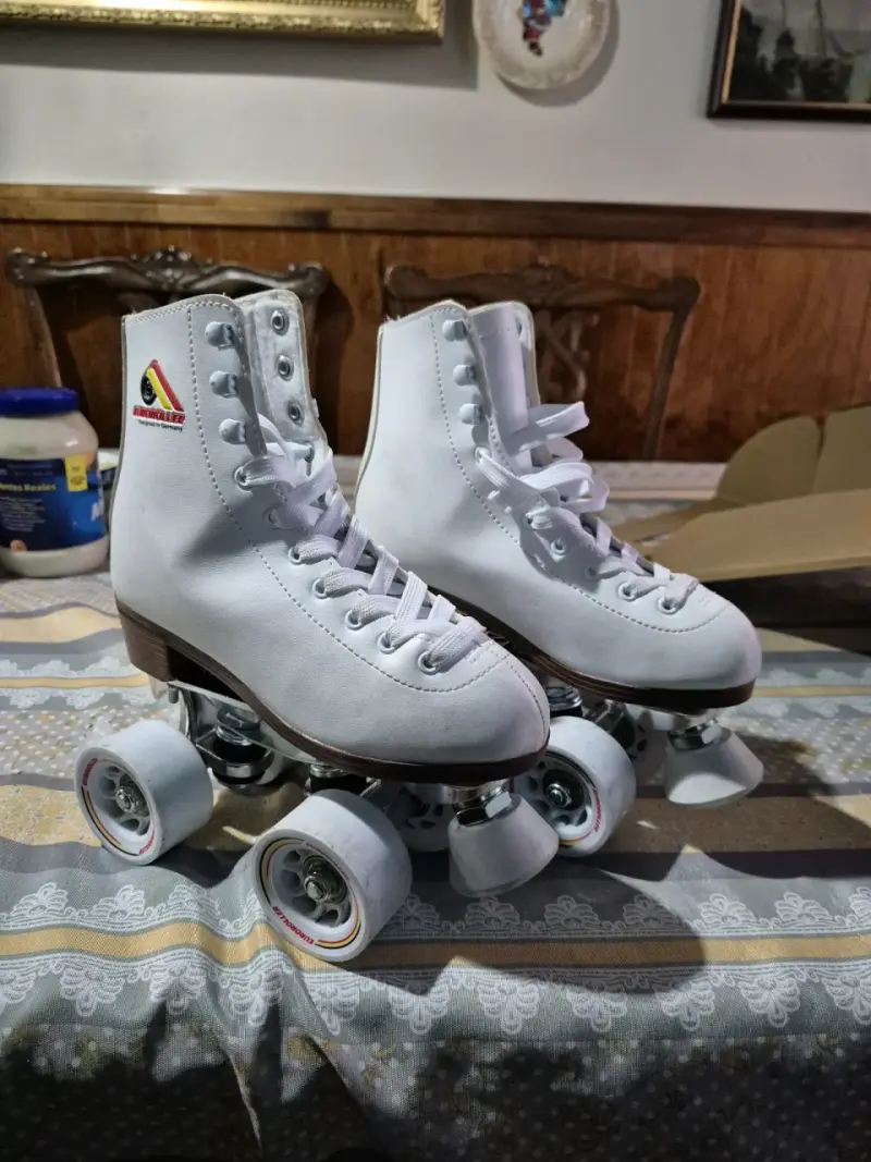 Patines de Cuatro Ruedas Blancos Euroller - 2