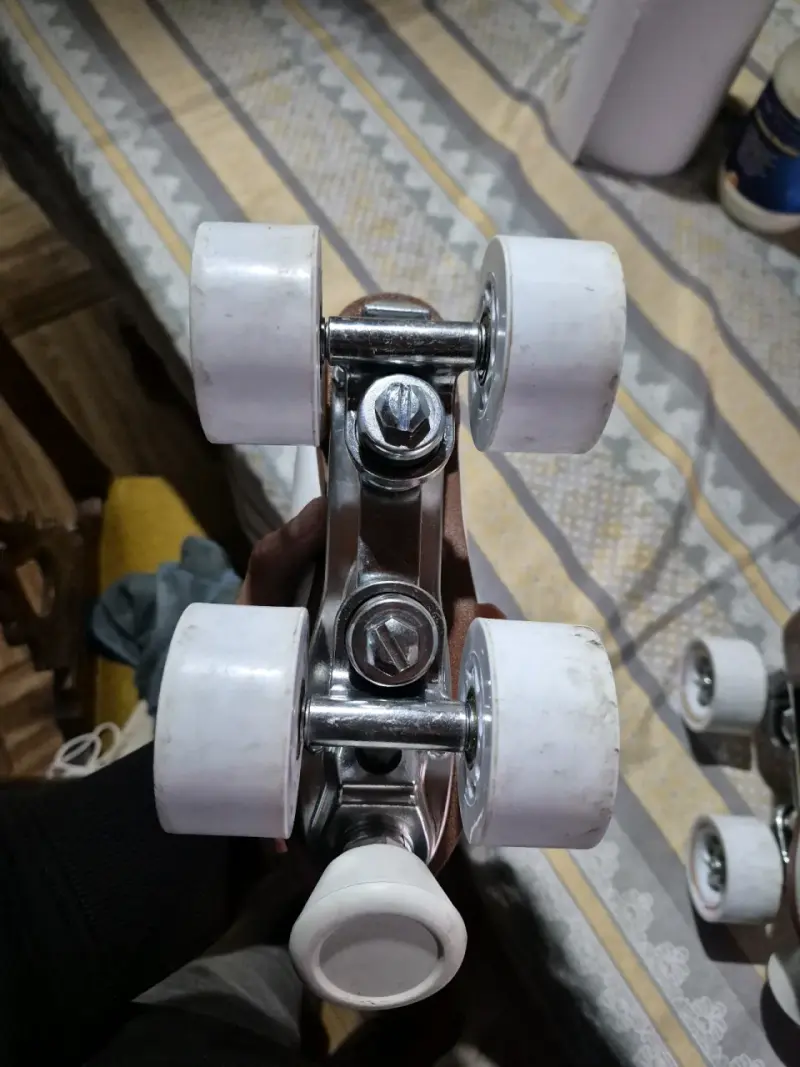 Patines de Cuatro Ruedas Blancos Euroller - 4