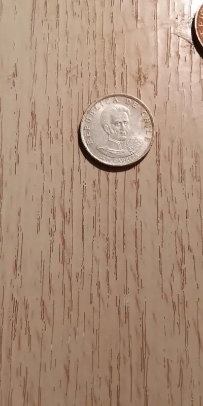 Moneda antigua de 1 escudo chileno 1972 - miniatura 2