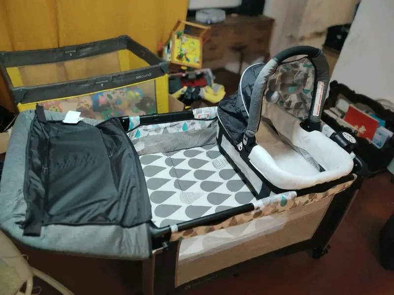 Cuna corral para bebé con mudador y huevito - 3