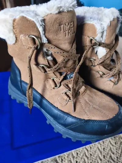 Botas de invierno para mujer Time and Tru - miniatura 1