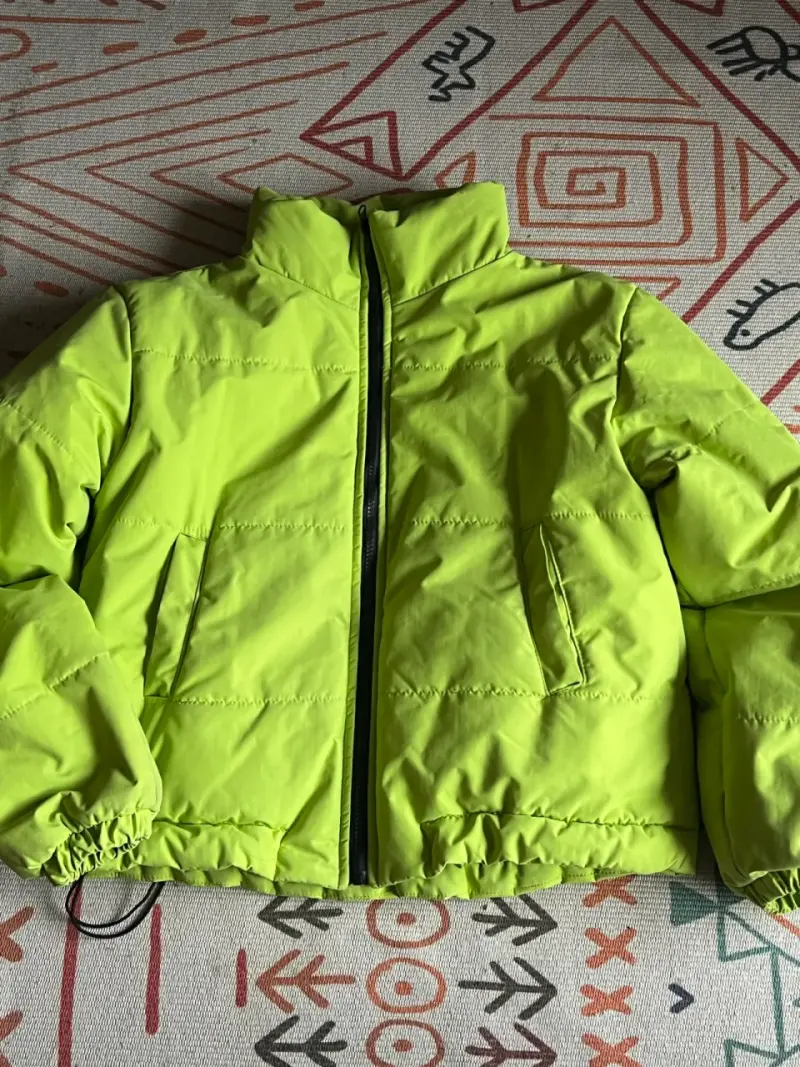 Chaqueta acolchada verde neón IMPERMEABLE