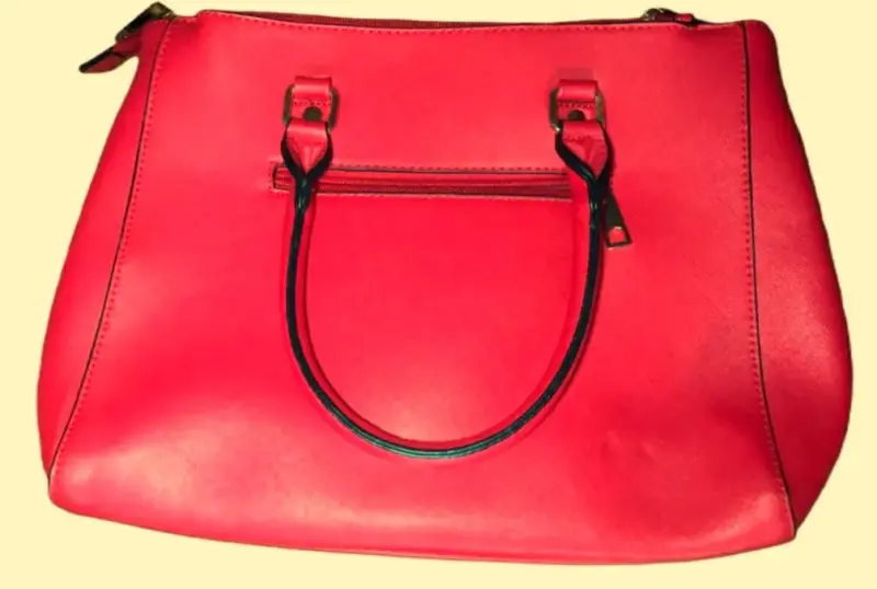 Bolso de mano rojo elegante - 1