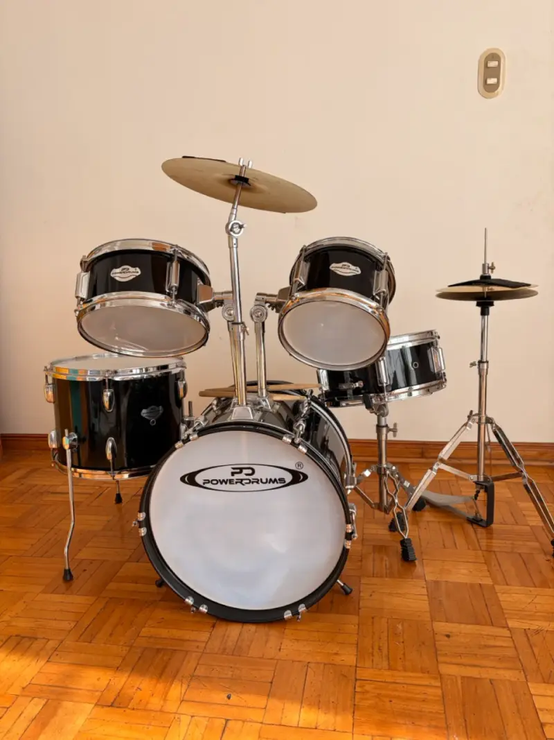 Batería acústica PowerDrums negra para niños