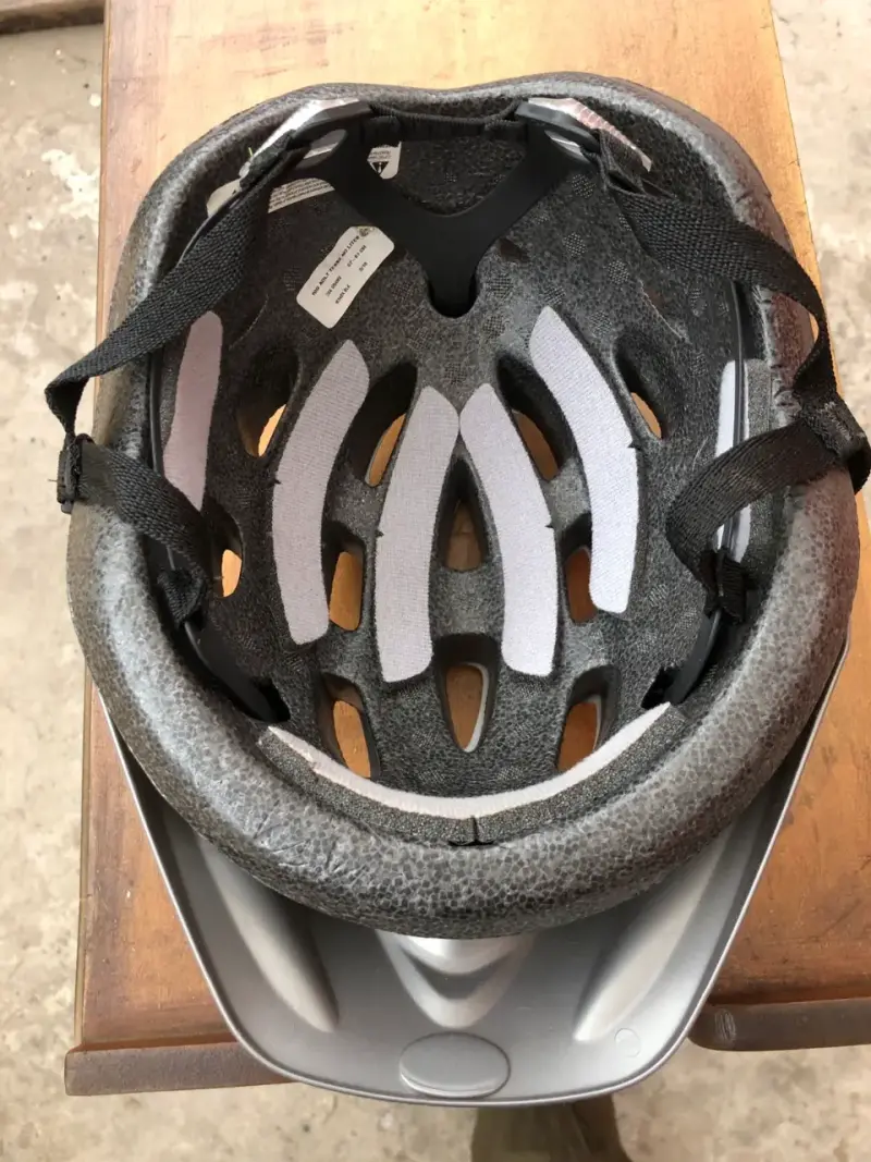 Casco de bicicleta Bell gris para adulto - 3