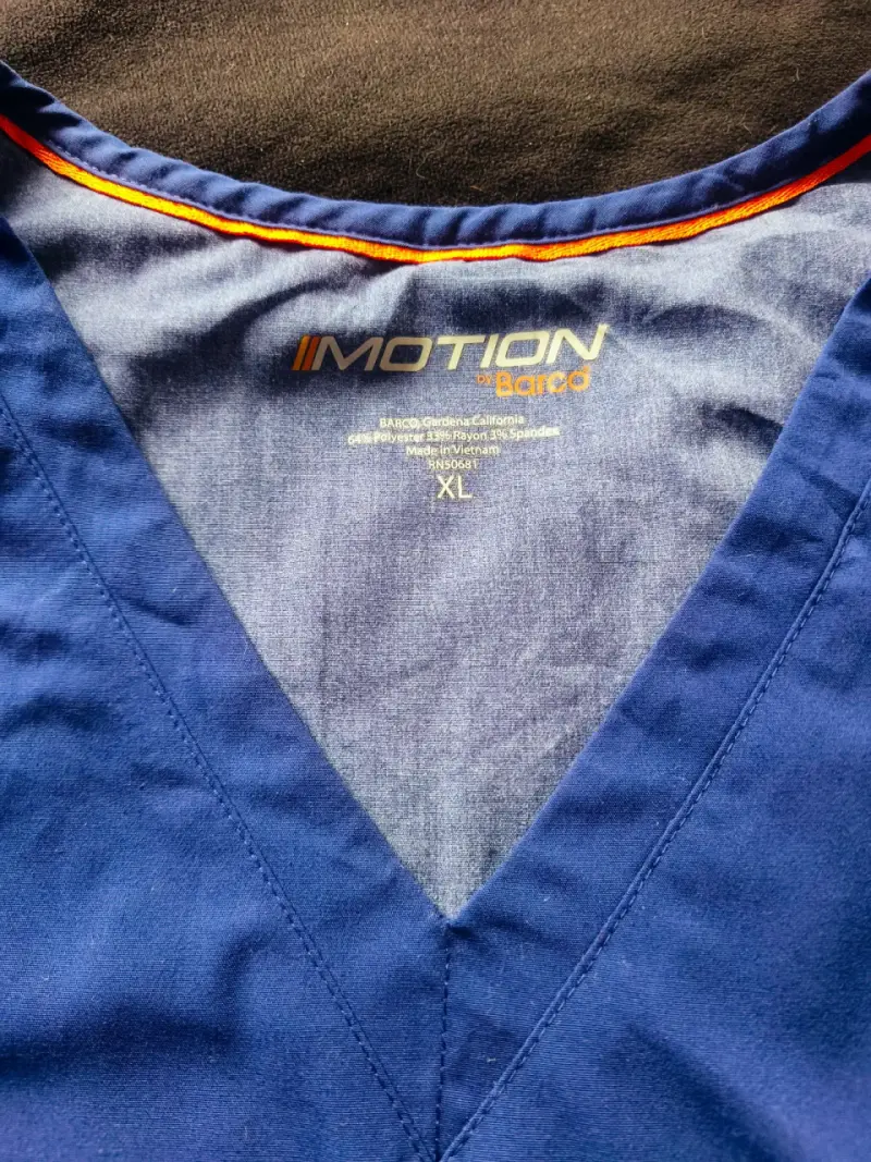 Blusa médica azul marino Motion by Barco XL - 2