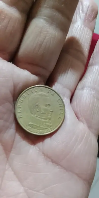 Moneda antigua de un peso 1960 - miniatura 2