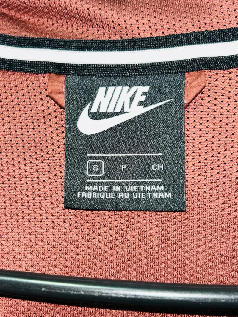 Cortaviento Nike para hombre color marrón y negro - 2