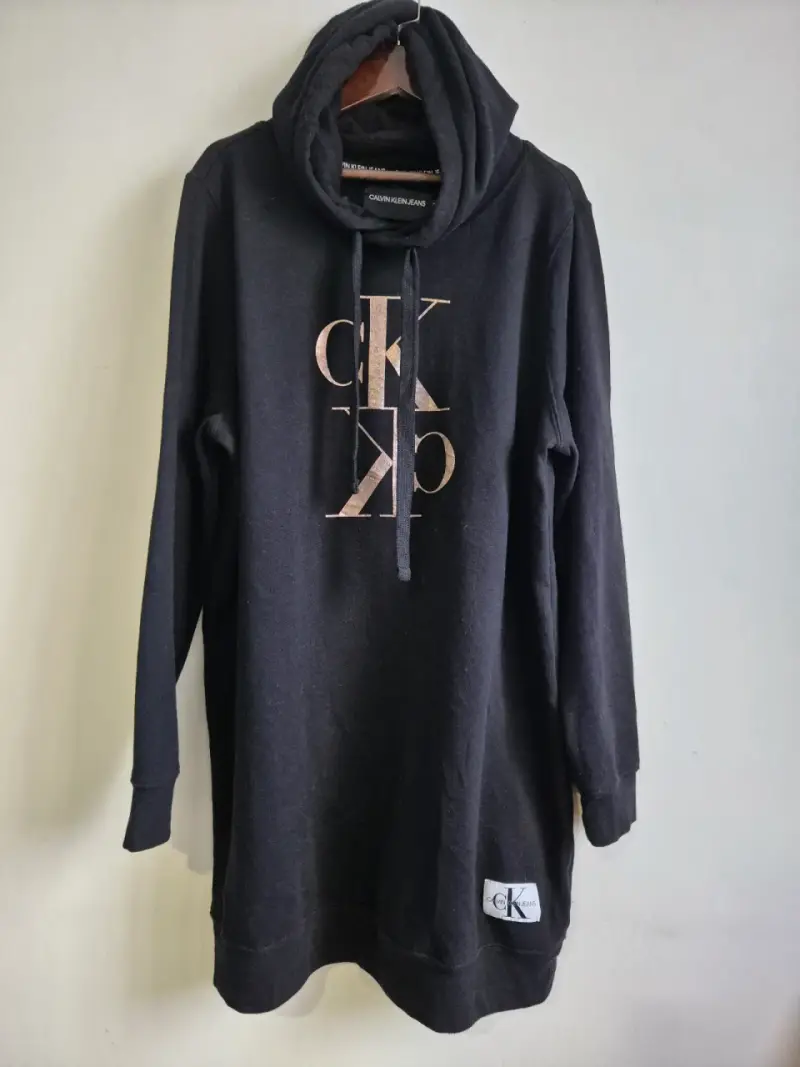 Vestido sudadera negro Calvin Klein con logo - 2