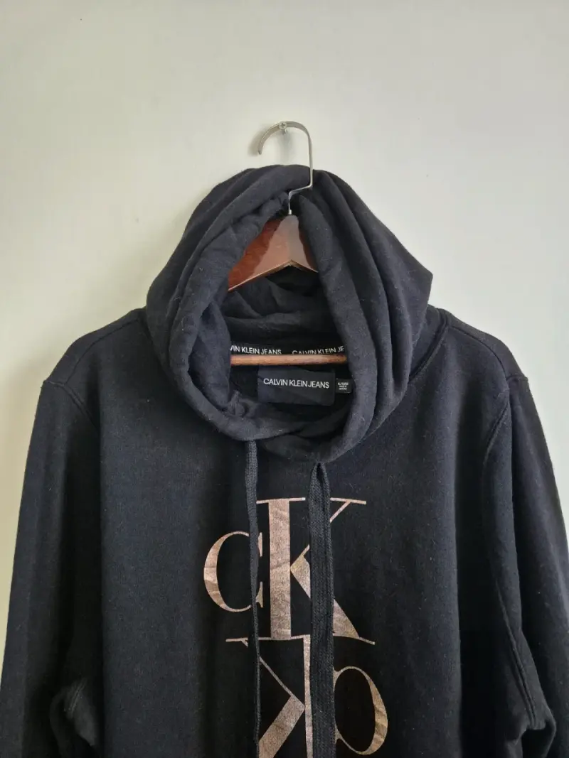 Vestido sudadera negro Calvin Klein con logo - 3