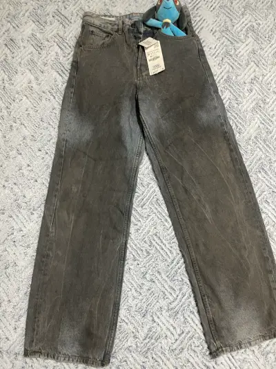 Jeans ZARA Relaxed Fit - Nuevos con etiqueta - miniatura 1