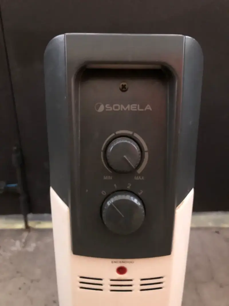 Calefactor eléctrico Somela con termostato ajustable - 2