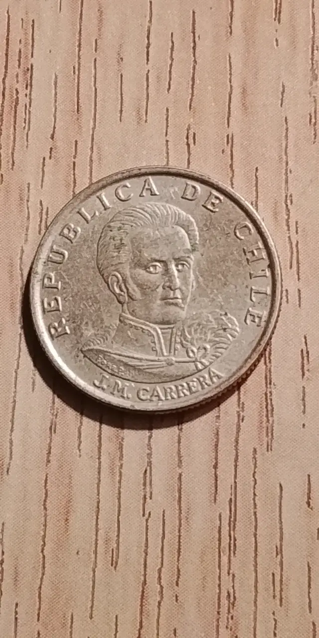 Moneda chilena de colección J.M. Carrera - 1