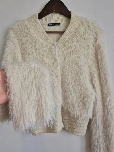Suéter Zara de mujer peludo beige Zara - miniatura 3
