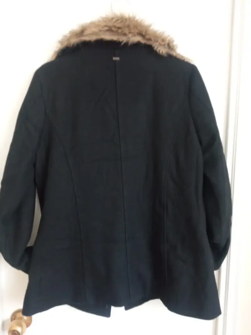Chaqueta Foster con cuello de piel desmontable - 4