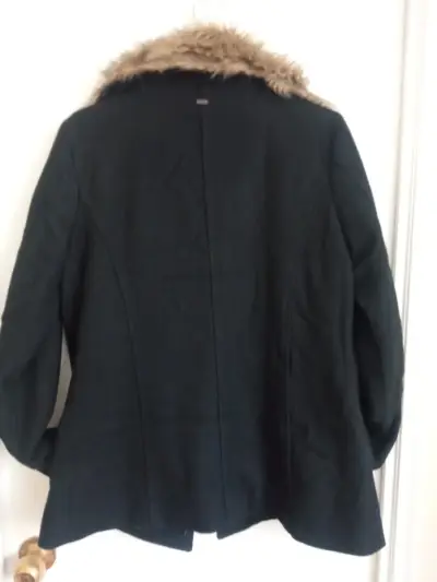Chaqueta Foster con cuello de piel desmontable - miniatura 4