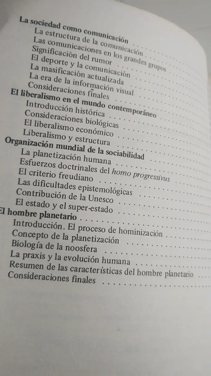 Libro 'La Metamorfosis del Hombre Masa' de Juan Cuatrecasas - 4