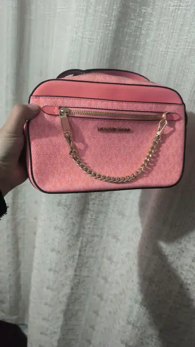 Bolso cruzado Michael Kors rosa con cadena - miniatura 2