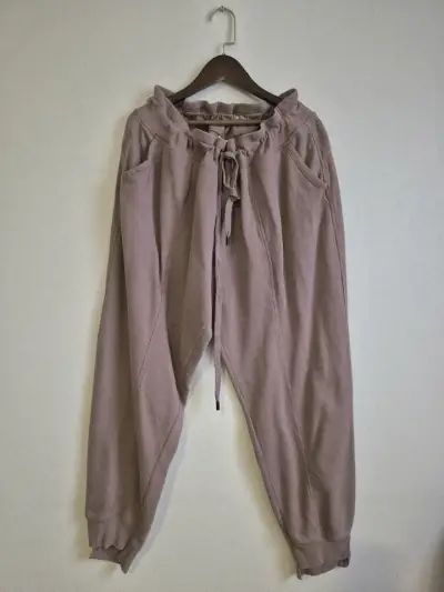 Pantalones deportivos DKNY color rosa para mujer - miniatura 2
