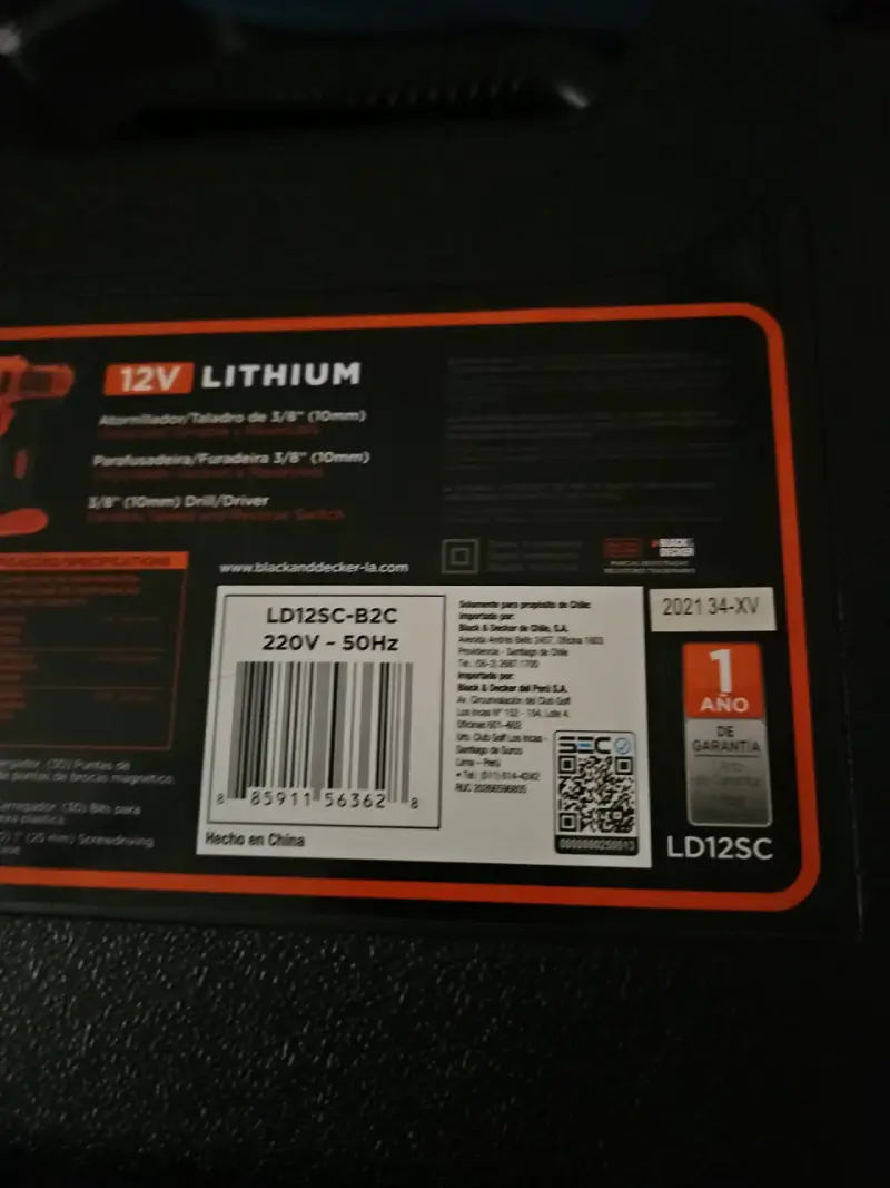 Taladro Atornillador Inalámbrico Black+Decker 12V - 4