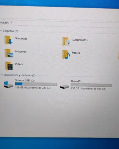Laptop Lenovo Ideapad con SSD y HDD - miniatura 4