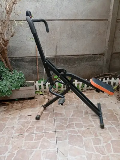 Máquina de ejercicios escaladora con asiento - miniatura 3