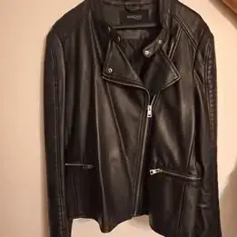 Chaqueta de cuero negra para mujer - miniatura 1