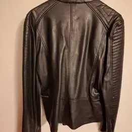 Chaqueta de cuero negra para mujer - 2