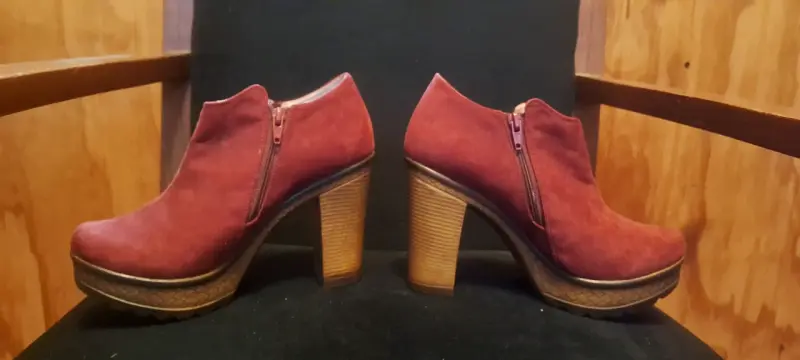 Botines de tacón alto color burdeos - 3