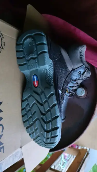 Zapato de seguridad - miniatura 3